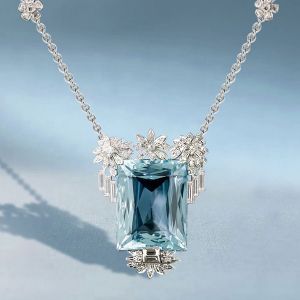 Aquamarine Pendent Necklace
