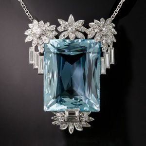 Aquamarine Pendent Necklace