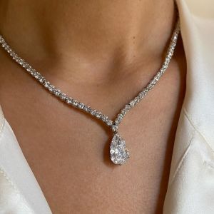 Classic Pear Cut Pendant Necklace