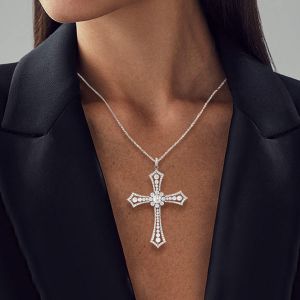 Vintage Round Cut White Sapphire Cross Pendant Necklace For Women