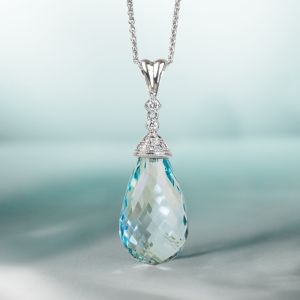 Elegant Briolette Cut Aquamarine Sapphire Pendant Necklace
