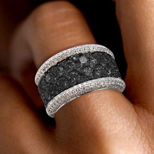 Two Tone Round Cut Black Sapphire Cigar Band