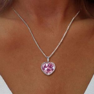 Fashion Halo Heart Pink Sapphire Pendant Necklace For Women