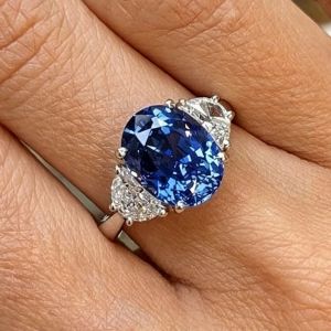 Three Stone Oval Cut Blue Sapphire Engagement Ring For Women 