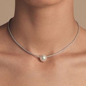 Round Pearl Wedding Solitaire Necklace For Women 