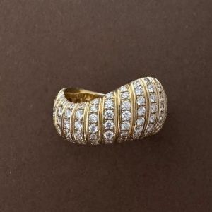 Next Necklace Golden Round Cut White Sapphire Wedding Band For Women