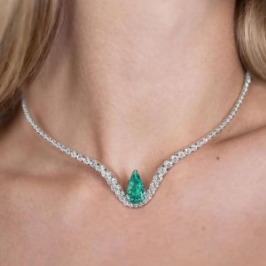 12.61 Ct Pear Cut Emerald Sapphire Bridal Jewelry  Wedding Necklace For Women 