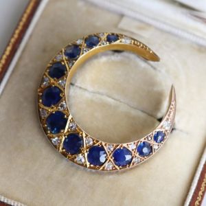Golden Art Deco Round Cut Blue Sapphire Brooch For Women