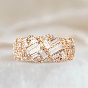 Rose Gold Emerald & Round Cut White Sapphire Wedding Band For Women Wedding Jewelry 