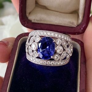 Milgrain Oval Cut Blue Sapphire Promise Rings Engagement Rings Luxury Jewelry For Women