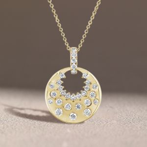 Gold Fashion Round Cut White Sapphire Pendant Necklace For Women