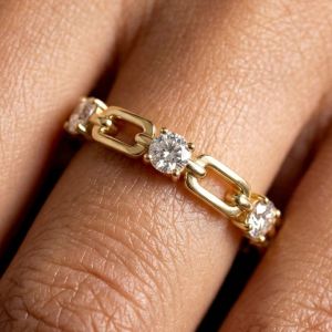 Golden Round Cut White Sapphire Chain Ring Wedding Band For Women
