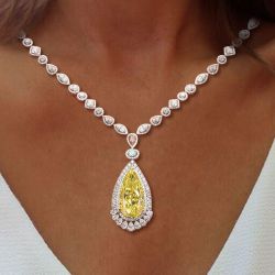 Women Pendant Necklace