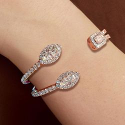 Women Fashion Bracelet