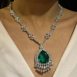 Cluster Design Emerald Sapphire Pear Cut Pendant Necklace For Women