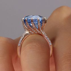 Rose Gold Rotate Shaped Round Cut Engagement Ring