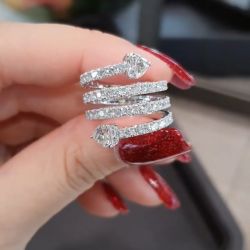 Special Design Heart Cut Wedding Band