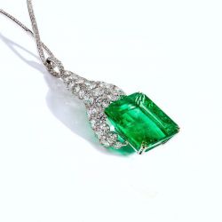 Luxury Emerald Cut Emerald Sapphire Pendant Necklace