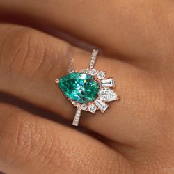 Unique Rose Gold Pear Cut Emerald Sapphire Engagement Ring