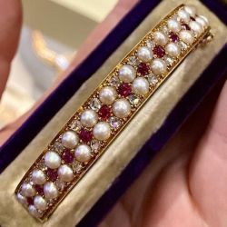 Vintage Golden Round Cut Pearl & Ruby Sapphire Bracelet