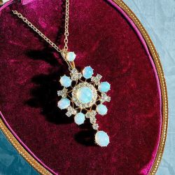 Vintage Golden Round & Oval Cut Opal Pendant Necklace