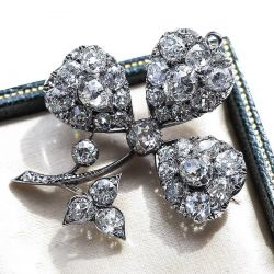 Vintage Round Cut White Sapphire Clover Shape Silver Brooch For Women