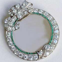 Antique Round Cut White Sapphire Roundel Design Brooch For Women