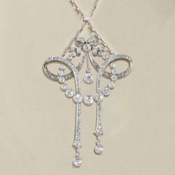 Vintage Round Cut White Sapphire Pendant Necklace For Women