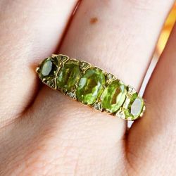 Golden Oval Cut Peridot Sapphire Wedding Wand For Women