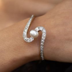 Unique Two Tone Round Cut Pearl & White Sapphire Bracelet For Women