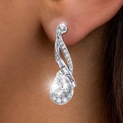 Fashion Pear Cut White Sapphire Drop Earrings For Women