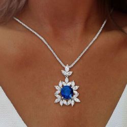 Cluster Design Oval Cut Blue Sapphire Pendent Necklace For Women
