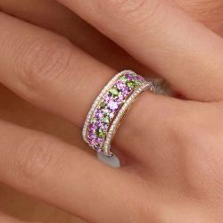 Golden Round Cut Peridot & Amethyst Sapphire Wedding Band For Women  