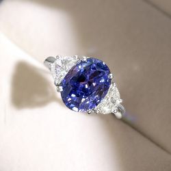 Three Stone Oval Cut Blue Sapphire Engagement Ring For Women 