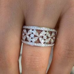 Next Necklace Hollow design Round Cut White Sapphire Wedding Band For Women