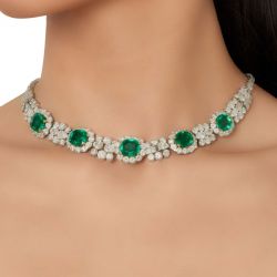 29.44 Ct Two Tone Cushion Cut Emerald Sapphire Bridal Jewelry Wedding Necklace For Women