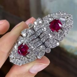 Cushion Cut Ruby Sapphire Brooches For Women Luxury Jewelry 4.74 Ct 