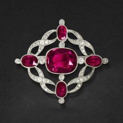 Milgrain Oval Cut Ruby Sapphire Brooches For Women Luxury Jewelry 9.56 Ct 