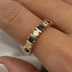Half Eternity Gold Round Cut Blue Sapphire Wedding Band For Women