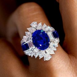 Vintage Oval Cut Blue Sapphire Engagement Ring For Women Wedding Jewelry