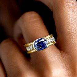 Two Tone Bezel Cushion Cut Blue Sapphire Engagement Ring For Women Wedding Jewelry 3.46 Ct 