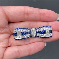 Vintage Art Deco Round Cut Blue & White Sapphire Brooch For Women