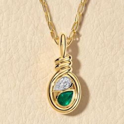 Golden Pear Cut White & Emerald Sapphire Pendant Necklace For Women Wedding Jewelry 