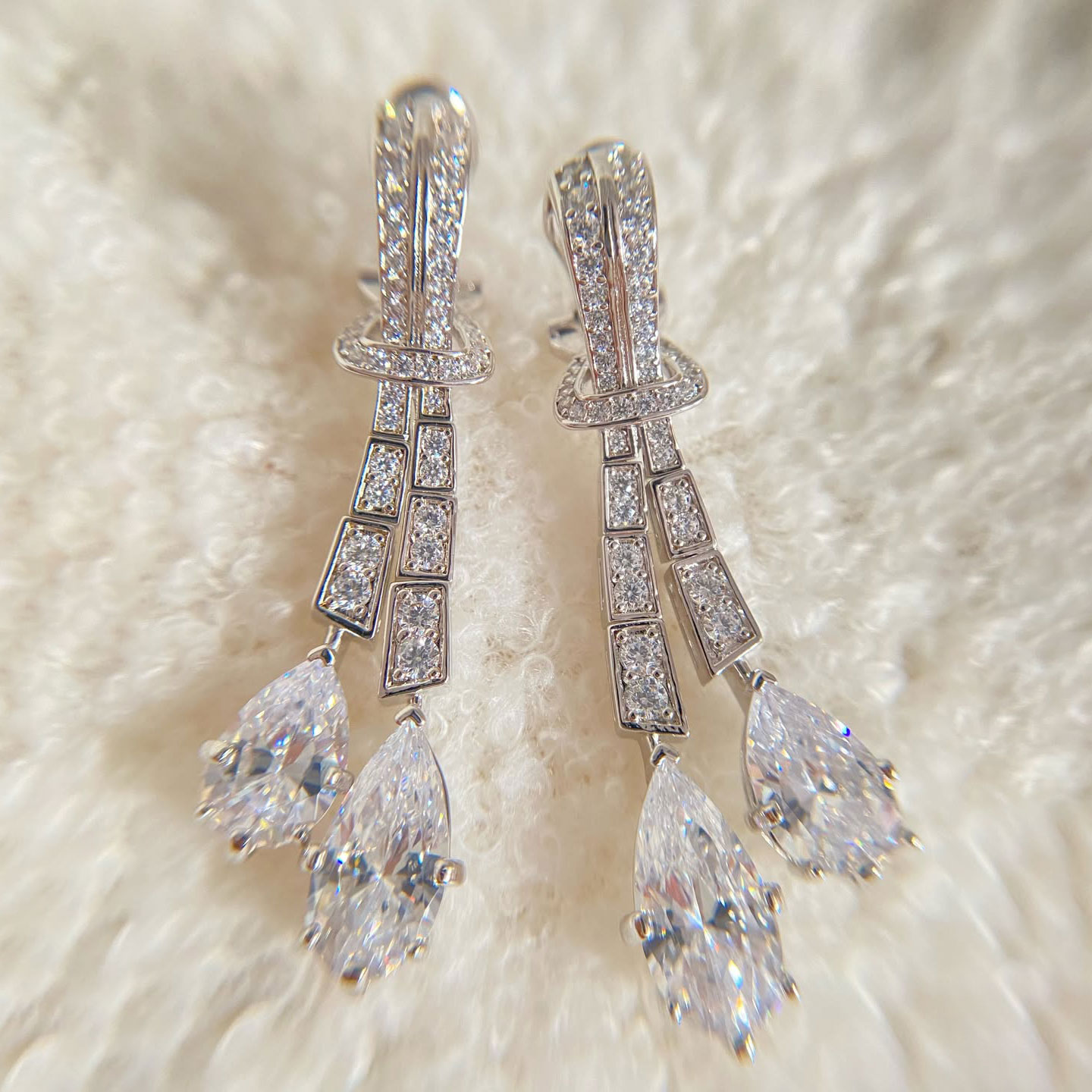 Nextnecklace Stunning Pear Cut White Sapphire Drop Earrings For Women
