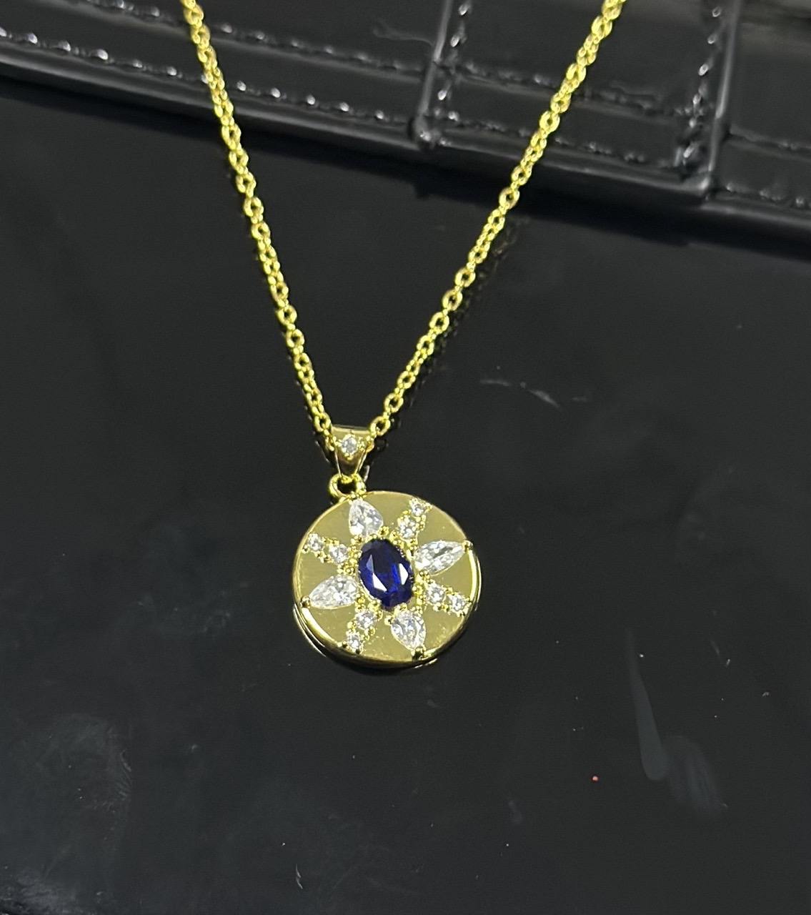 customer review image