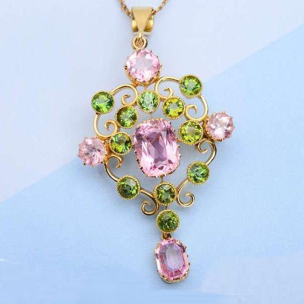 August Birthstone Necklace: A Fresh, Personal Gift