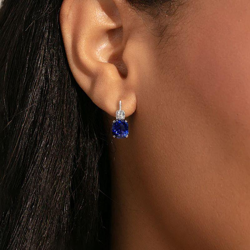 Looking for Timeless Beauty—Why Do Blue Topaz Earrings Never Go Out of Style?