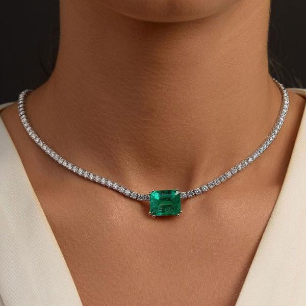 Why Choose an Emerald Cut Emerald Necklace for Your Collection?