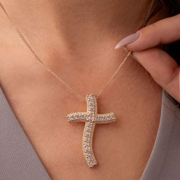 Why Choose a Gold Cross Necklace for Women?