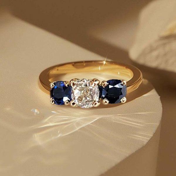Why Are 3 Stones Mother Rings the Perfect Symbol of Family Love and Style?
